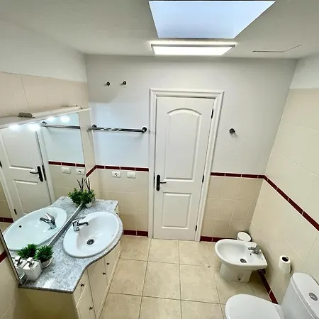 Appartement One Bedroom Zen With Great View, Pool, Wifi *