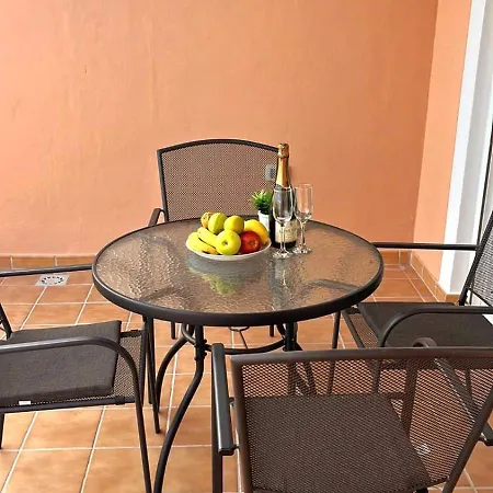 One Bedroom Zen With Great View, Pool, Wifi דירה Chayofa